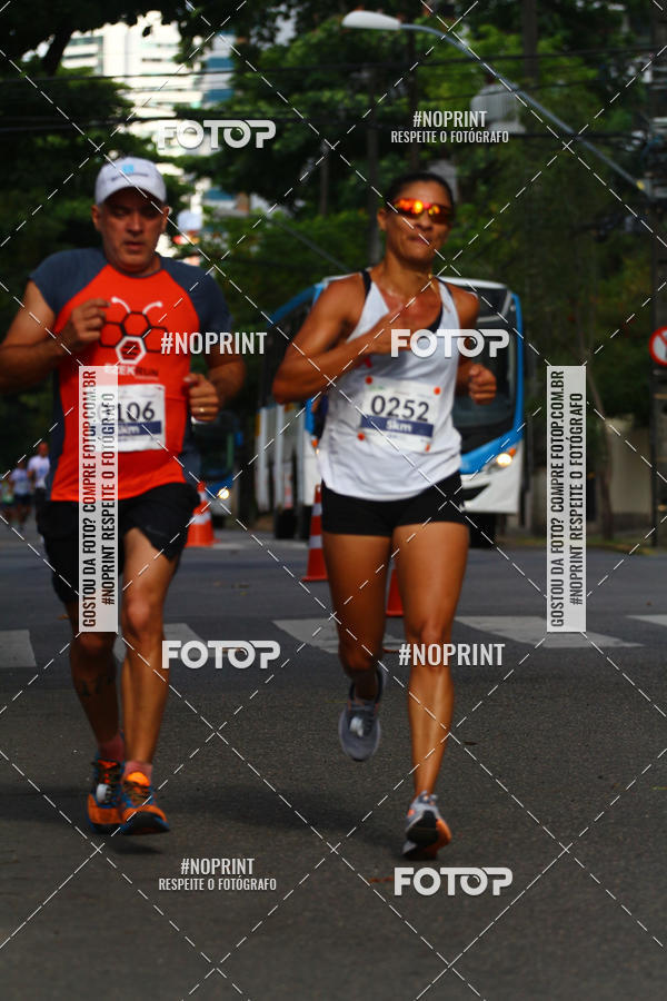 Buy your photos of the eventFOCUS RUNNING 2019 on Fotop