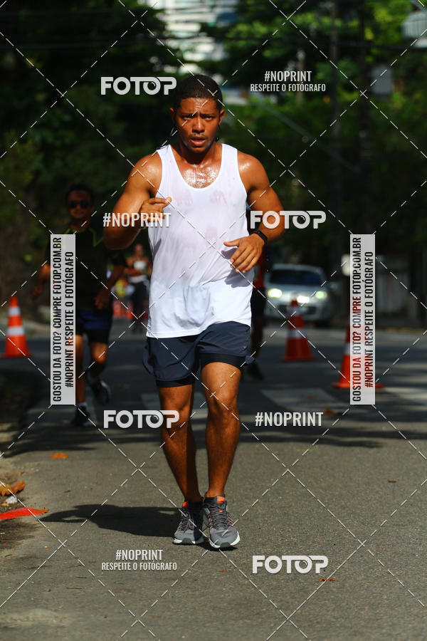 Buy your photos of the eventFOCUS RUNNING 2019 on Fotop