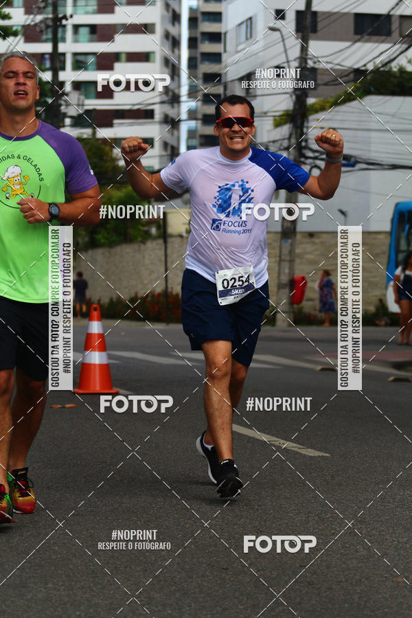 Buy your photos of the eventFOCUS RUNNING 2019 on Fotop