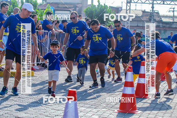 Buy your photos of the eventCORRIDINHA  COL�GIO DOM FELIPE on Fotop
