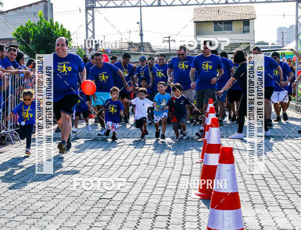 Buy your photos of the eventCORRIDINHA  COL�GIO DOM FELIPE on Fotop
