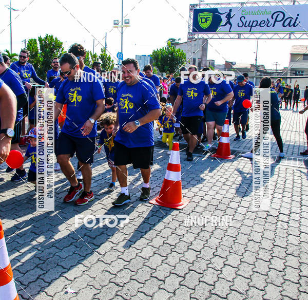 Buy your photos of the eventCORRIDINHA  COL�GIO DOM FELIPE on Fotop