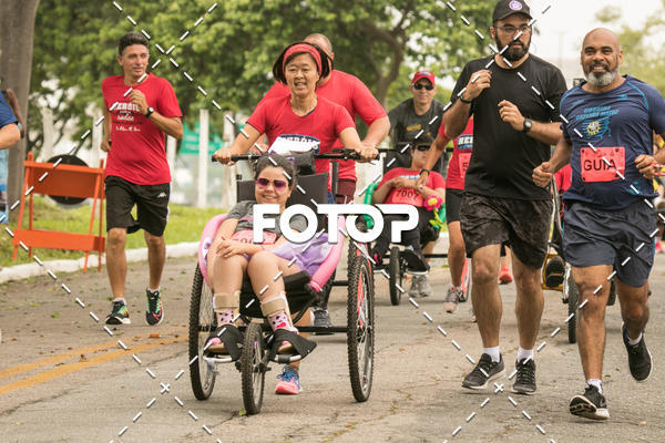 Achetez vos photos de l'vnementCORRIDA CAPITO MAFUZ  sur Fotop