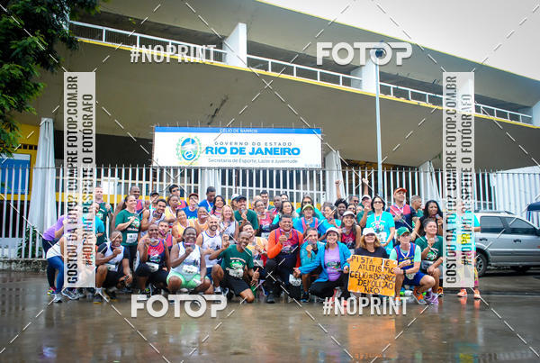 Buy your photos of the eventTreino no Maracan pelo Estdio on Fotop