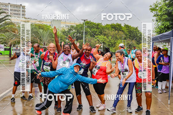 Buy your photos of the eventTreino no Maracan pelo Estdio on Fotop