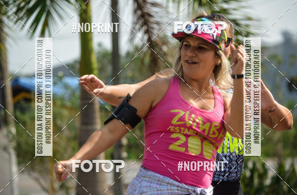 Buy your photos of the eventZumba  Rua de Lazer Volta redonda on Fotop