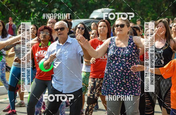 Buy your photos of the eventZumba  Rua de Lazer Volta redonda on Fotop