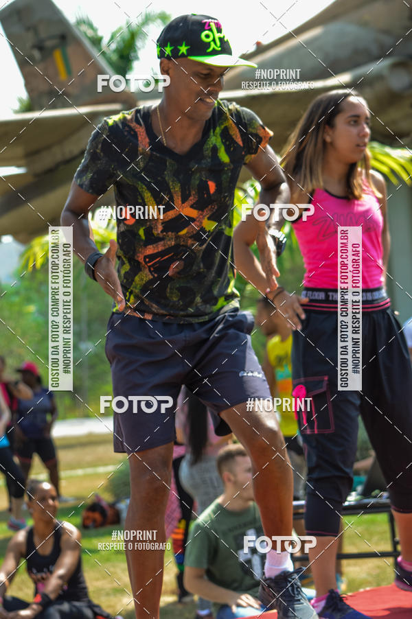 Buy your photos of the eventZumba  Rua de Lazer Volta redonda on Fotop