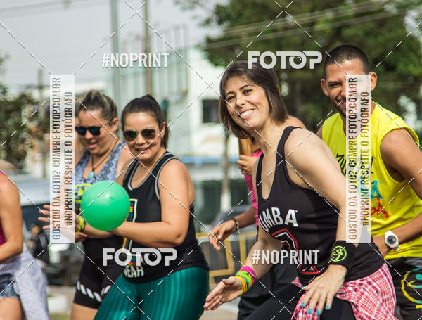 Buy your photos of the eventZumba  Rua de Lazer Volta redonda on Fotop