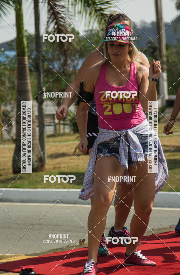 Buy your photos of the eventZumba  Rua de Lazer Volta redonda on Fotop