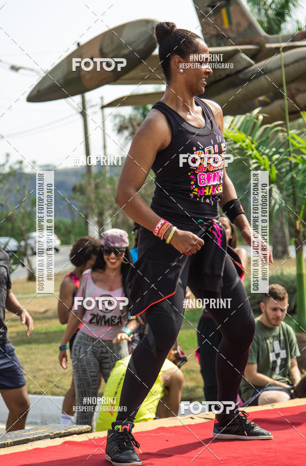 Buy your photos of the eventZumba  Rua de Lazer Volta redonda on Fotop
