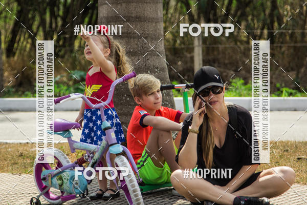 Buy your photos of the eventZumba  Rua de Lazer Volta redonda on Fotop