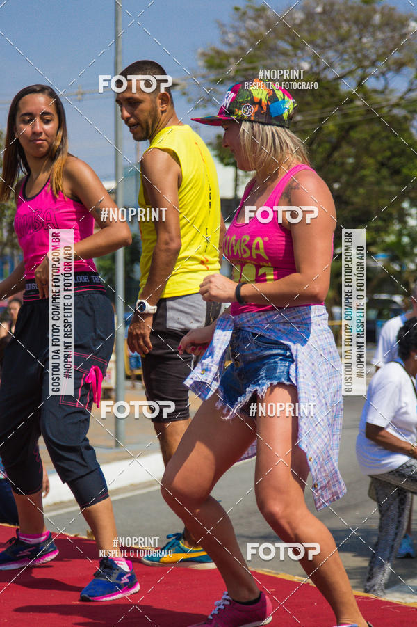 Buy your photos of the eventZumba  Rua de Lazer Volta redonda on Fotop