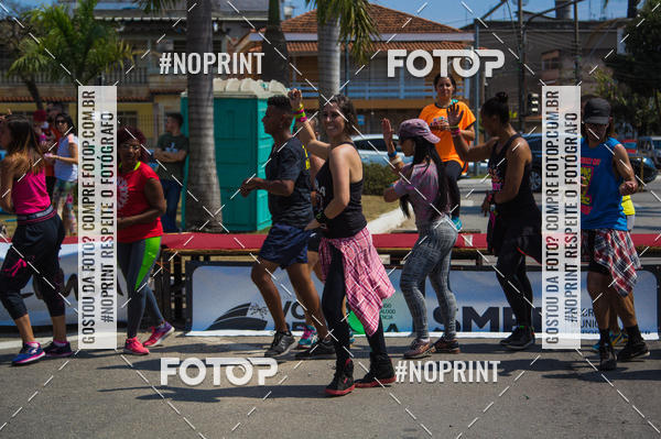Buy your photos of the eventZumba  Rua de Lazer Volta redonda on Fotop