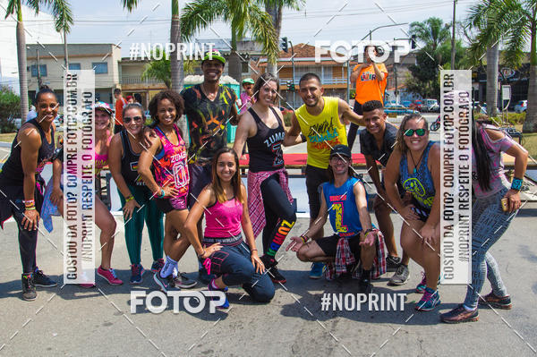 Buy your photos of the eventZumba  Rua de Lazer Volta redonda on Fotop
