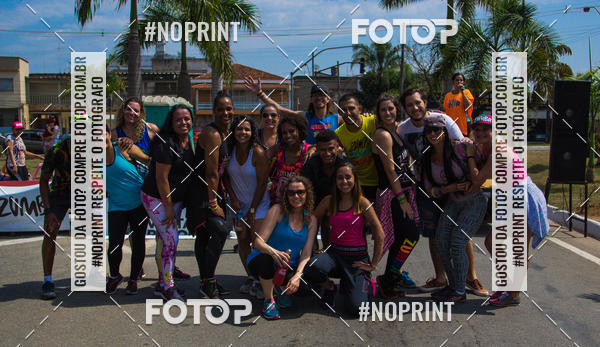 Buy your photos of the eventZumba  Rua de Lazer Volta redonda on Fotop
