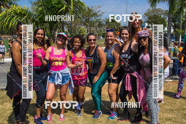 Buy your photos of the eventZumba  Rua de Lazer Volta redonda on Fotop