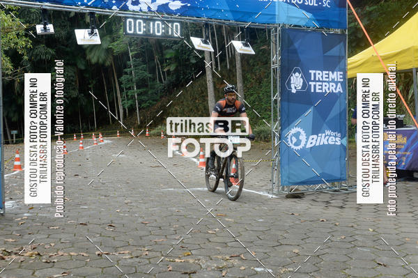 Buy your photos of the eventDesafio 6 horas MTB parque MALWEE on Fotop
