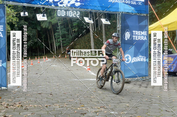 Buy your photos of the eventDesafio 6 horas MTB parque MALWEE on Fotop