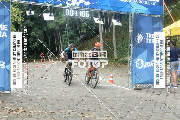 Buy your photos of the eventDesafio 6 horas MTB parque MALWEE on Fotop