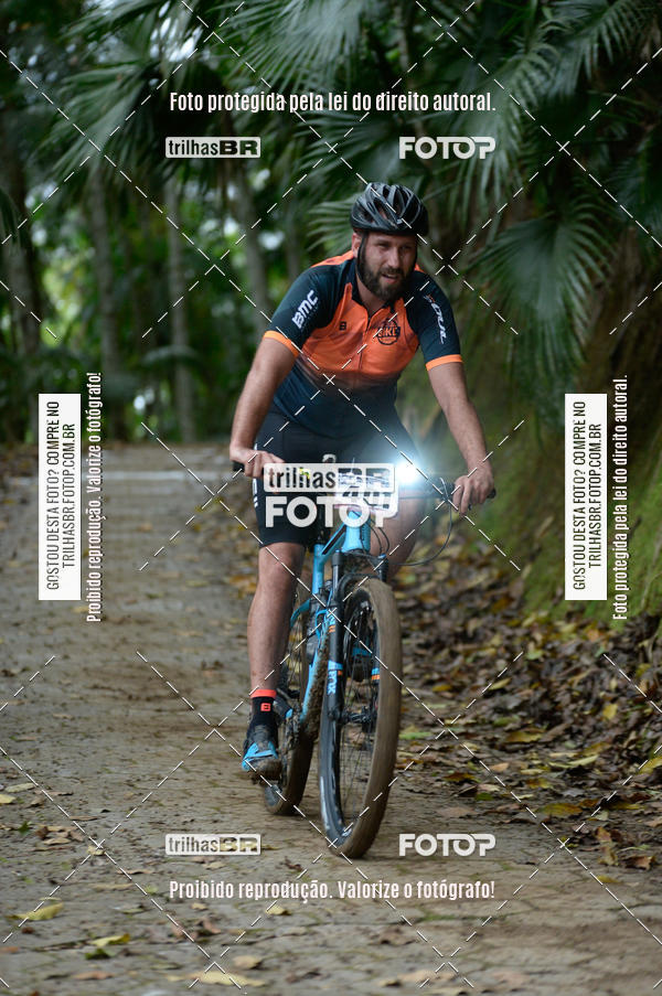 Buy your photos of the eventDesafio 6 horas MTB parque MALWEE on Fotop