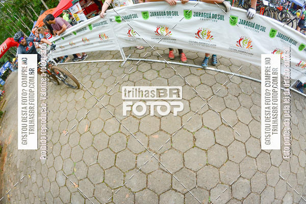 Buy your photos of the eventDesafio 6 horas MTB parque MALWEE on Fotop