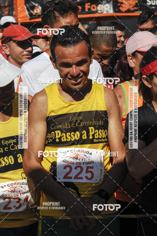 Buy your photos of the event8 Corrida guia de Fogo on Fotop