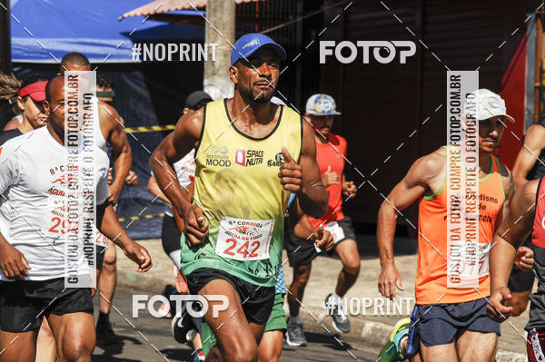 Buy your photos of the event8 Corrida guia de Fogo on Fotop