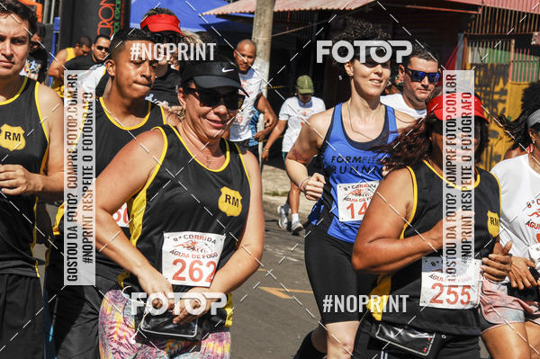 Buy your photos of the event8 Corrida guia de Fogo on Fotop