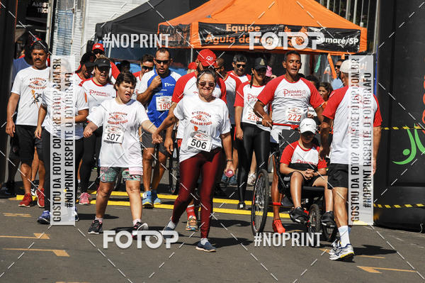 Buy your photos of the event8 Corrida guia de Fogo on Fotop
