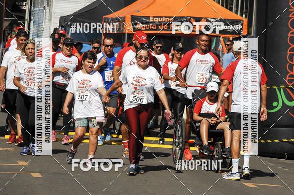 Buy your photos of the event8 Corrida guia de Fogo on Fotop