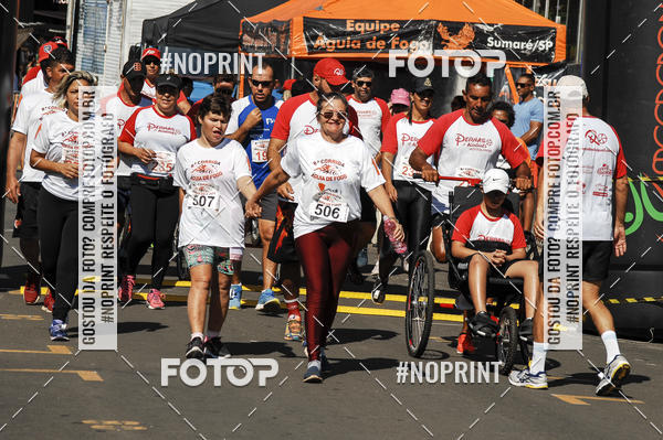 Buy your photos of the event8 Corrida guia de Fogo on Fotop