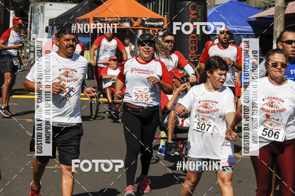 Buy your photos of the event8 Corrida guia de Fogo on Fotop