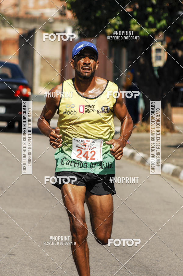 Buy your photos of the event8 Corrida guia de Fogo on Fotop
