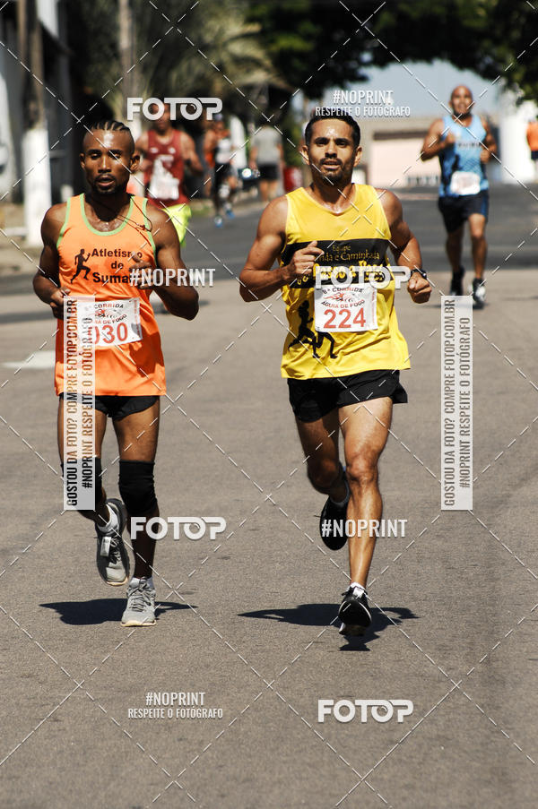 Buy your photos of the event8 Corrida guia de Fogo on Fotop