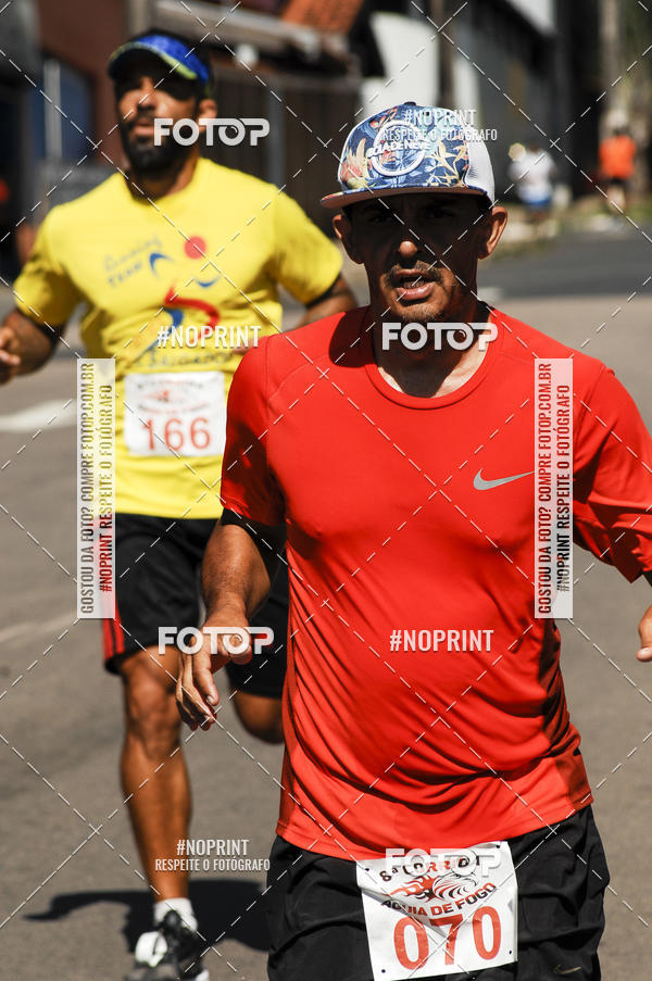 Buy your photos of the event8 Corrida guia de Fogo on Fotop