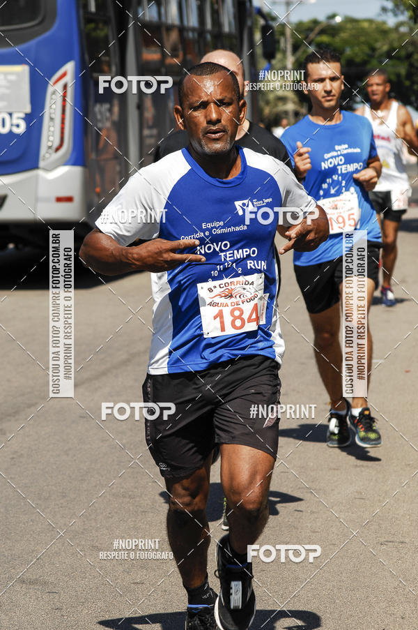 Buy your photos of the event8 Corrida guia de Fogo on Fotop