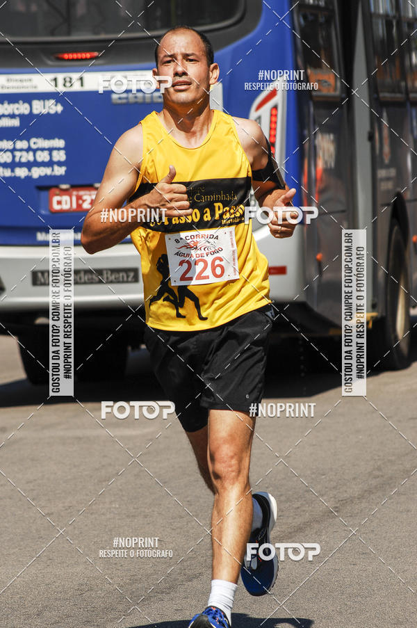 Buy your photos of the event8 Corrida guia de Fogo on Fotop