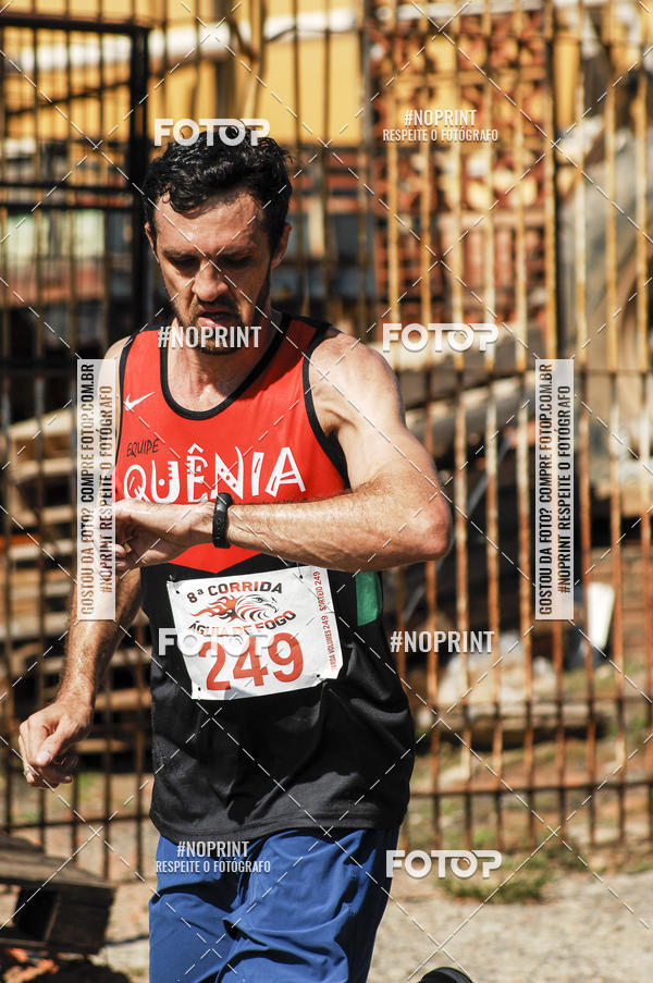 Buy your photos of the event8 Corrida guia de Fogo on Fotop