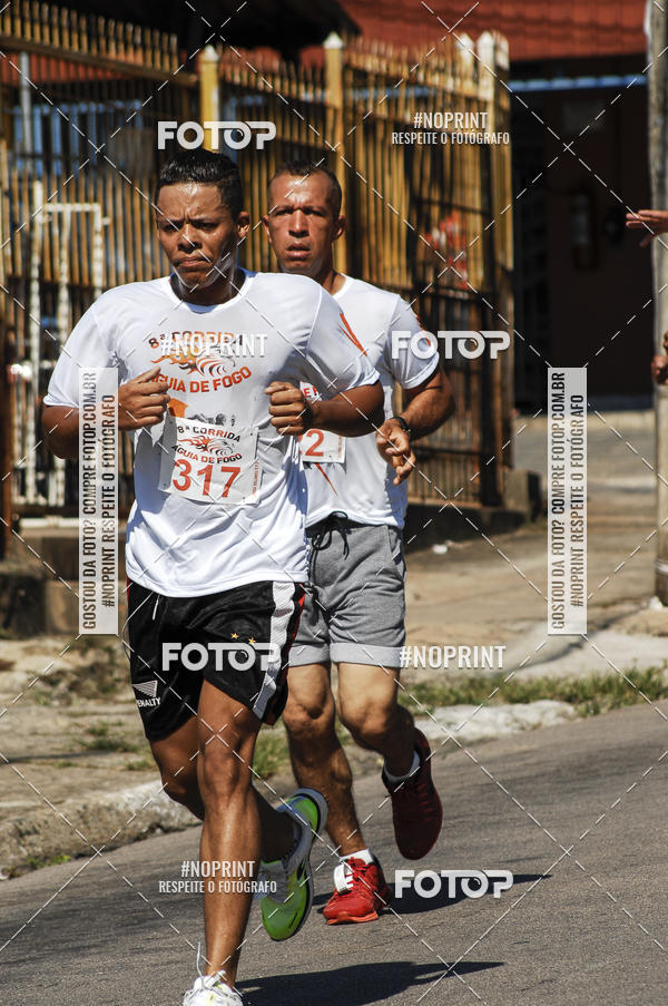 Buy your photos of the event8 Corrida guia de Fogo on Fotop