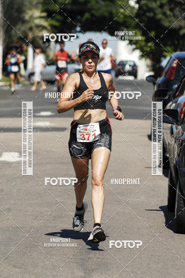 Buy your photos of the event8 Corrida guia de Fogo on Fotop