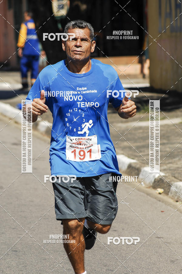 Buy your photos of the event8 Corrida guia de Fogo on Fotop