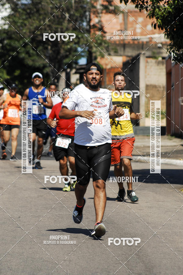 Buy your photos of the event8 Corrida guia de Fogo on Fotop