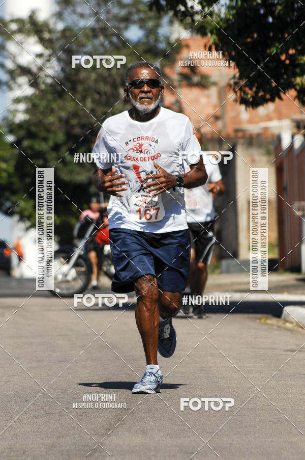 Buy your photos of the event8 Corrida guia de Fogo on Fotop