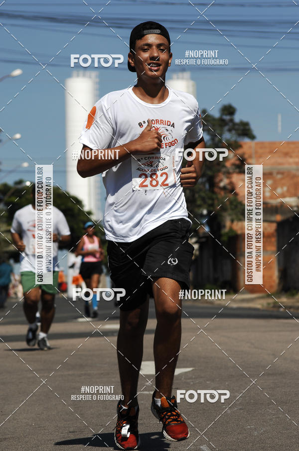 Buy your photos of the event8 Corrida guia de Fogo on Fotop