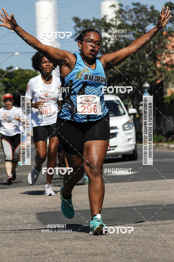 Buy your photos of the event8 Corrida guia de Fogo on Fotop