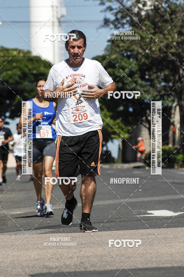 Buy your photos of the event8 Corrida guia de Fogo on Fotop