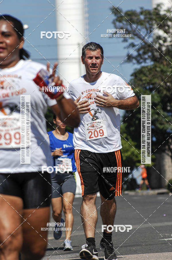 Buy your photos of the event8 Corrida guia de Fogo on Fotop
