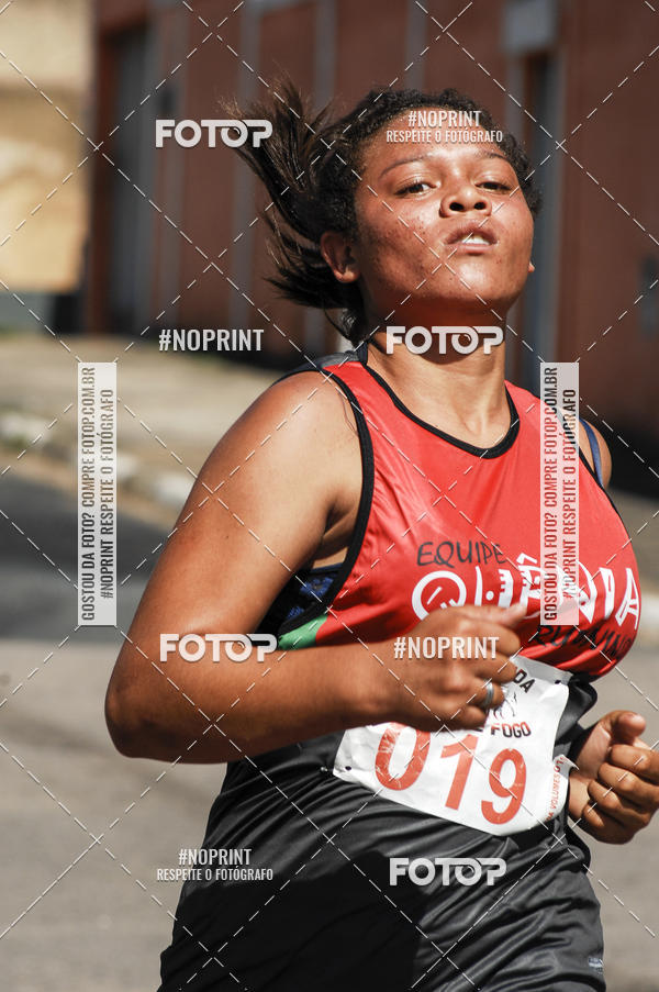 Buy your photos of the event8 Corrida guia de Fogo on Fotop