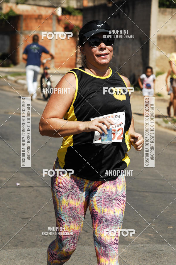 Buy your photos of the event8 Corrida guia de Fogo on Fotop